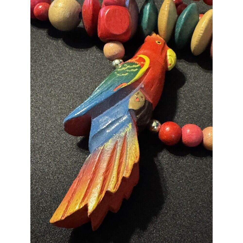 26in Wood Bead Large Parrot Necklace Barrel Clasp Statement